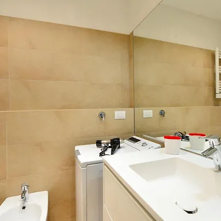 Apartman Ur-nest Galleria Del Toro *